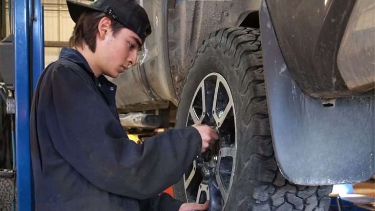 Sudbury Fleet Tire Management Services